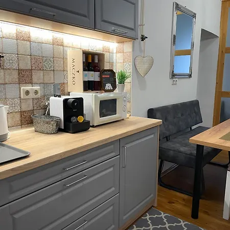 Bíborlak 7 Apartamento
